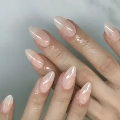 Russian Manicure: Precision, Elegance, and a Flawless Professional Finish.